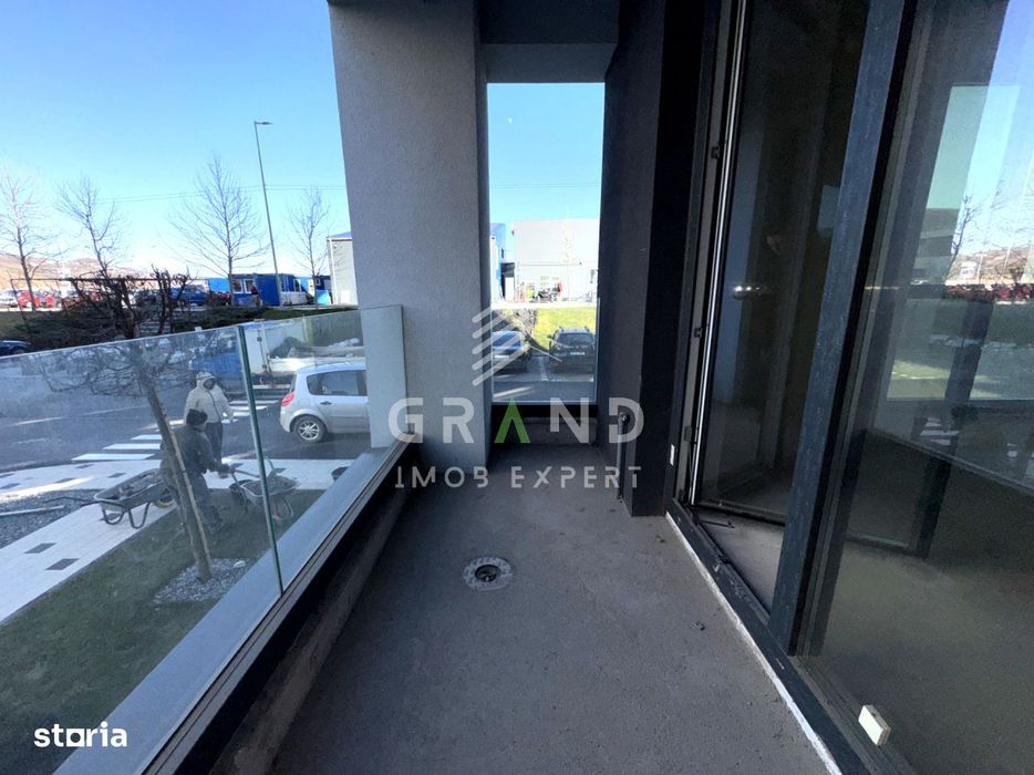 Spațiu Comercial 120Mp | 4 Incăperi | 3 Bai | Terasă 20Mp | Parcare