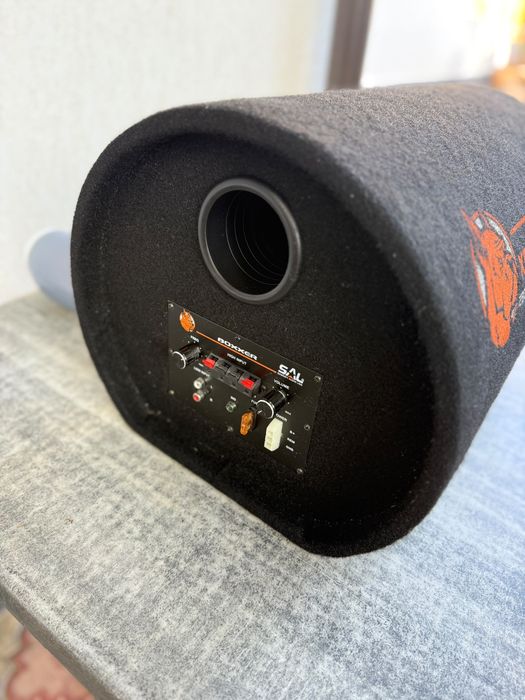 Vand subwoofer auto SAL Boxxer XB-10/A