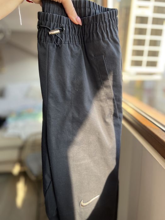 Nike дамско долнище размер XS