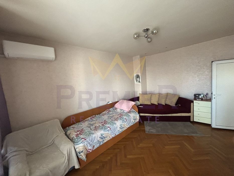 Продава се Четиристаен апартамент в Варна, Кайсиева градина - 86 кв.м за 887 €/кв.м - Снимка #2