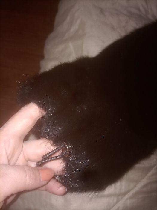 Продам норковые шубы