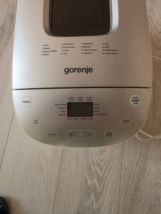 Masina de facut paine 1.6kg maxim