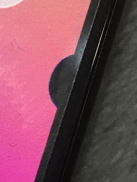 Iphone 15 pro       ,