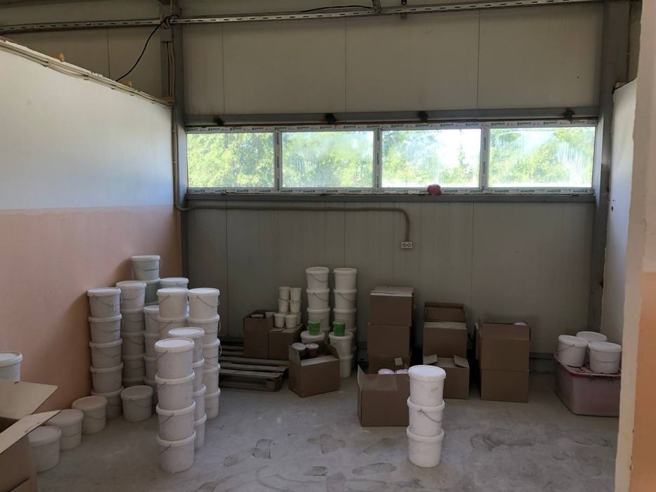 Продам пром. базу в Есике