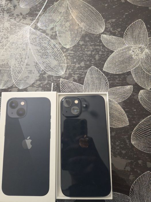 Продавам  Iphone 13