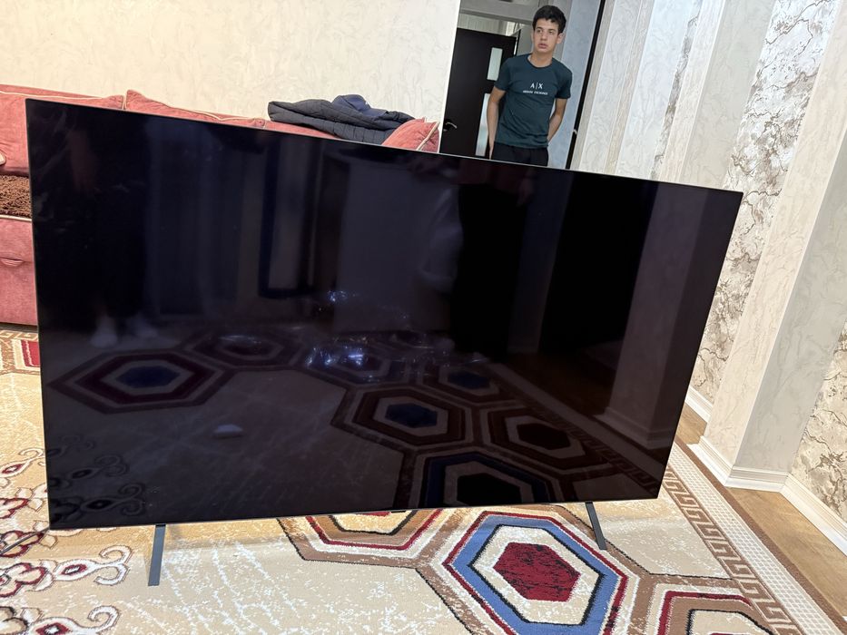 Продам телевизор lg