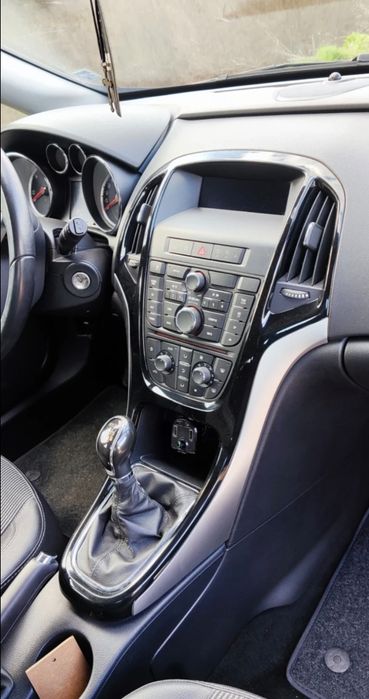 Opel Astra J ТОП