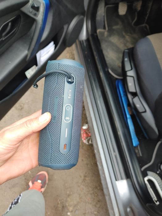 Vand boxa jbl flip 6