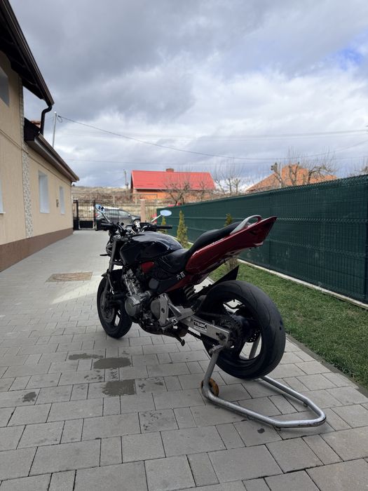 Honda hornet pc36