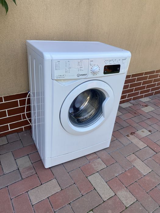 Masina spalat automata marca indesit