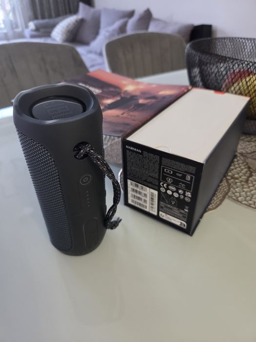 Jbl flip 2 essential