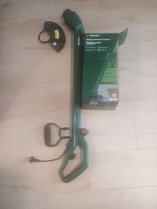 Trimmer Parkside pentru gazon,alimentare  varianta la 220 v