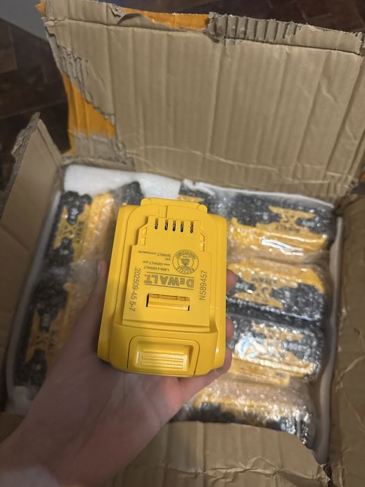 Baterie/acumulator dewalt 6ah
