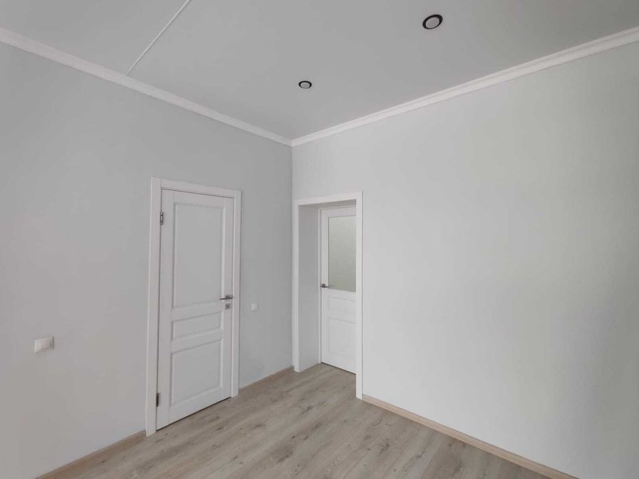 2 ком кв в тихом районе городе, за Перинатальным центром.