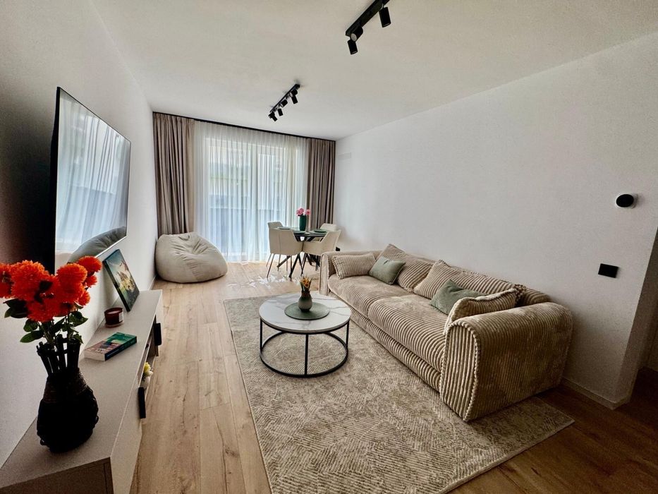Apartament de 2 camere, bucatarie separata, La Cheie, Elite City