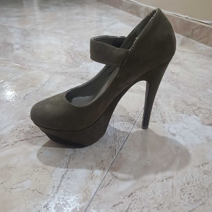 Нови официални обувки