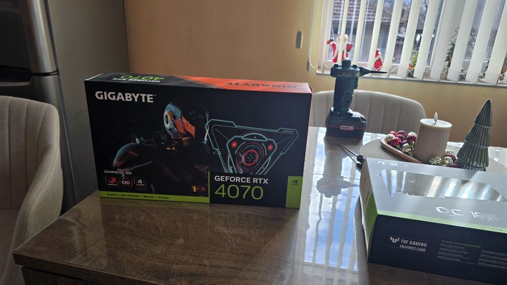 Видео карта gigabyte 12gb.