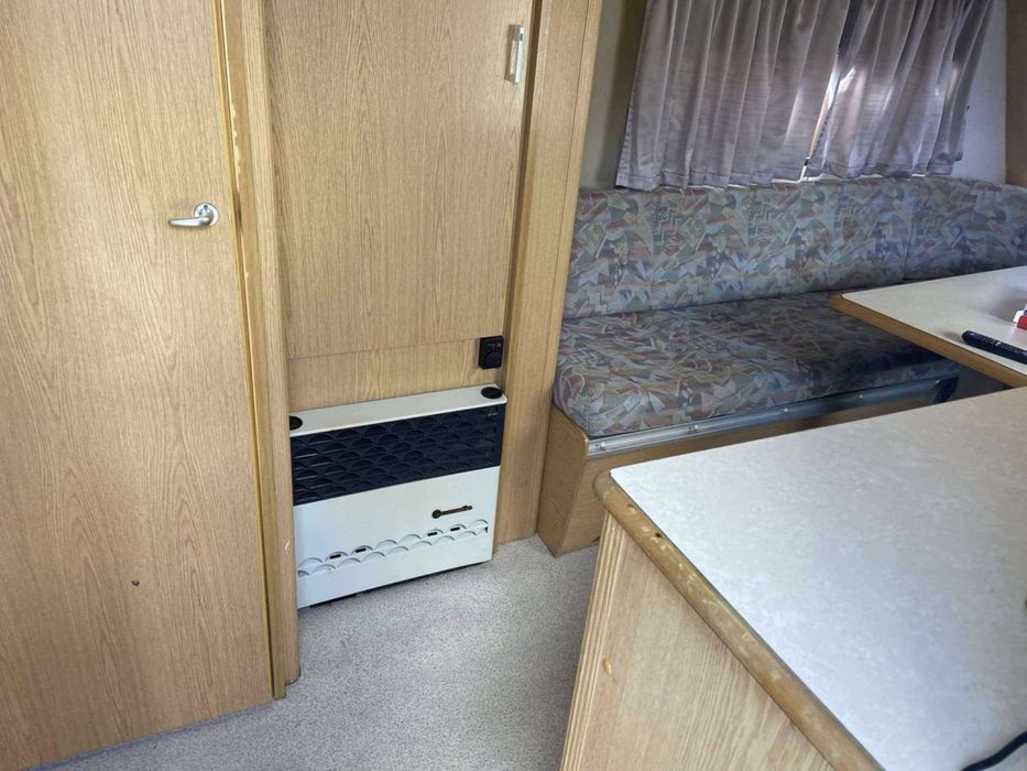 Каравана  Kip Grey line kg40ek