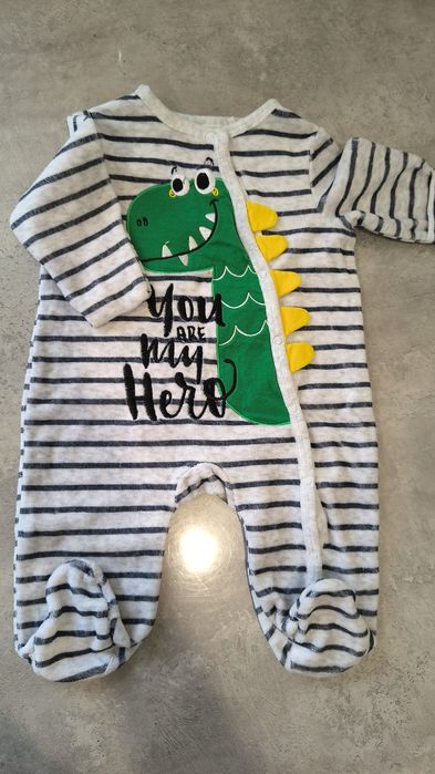 Продам детские вещи