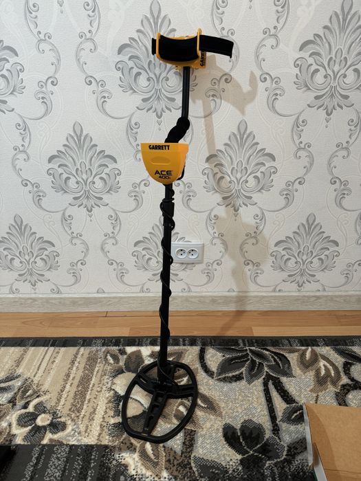 Garret ACE 400i (металлоискатель)