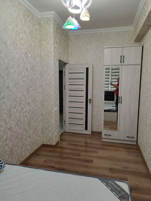 ~Новостройка! Просторная 1/8/9, с ремонтом и обстановкой, 42м²~