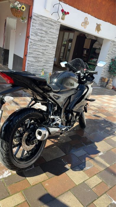 Yamaha YZF R125 generatia 4 an 2025 in garantie