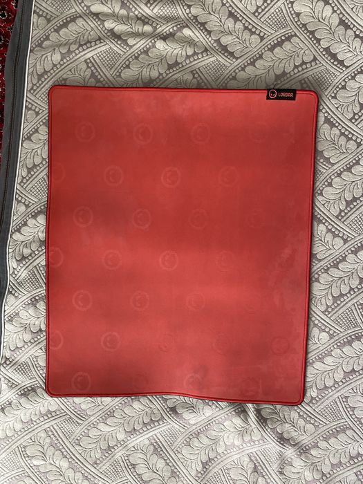 Продам игровой коврик Lorgar Main 325