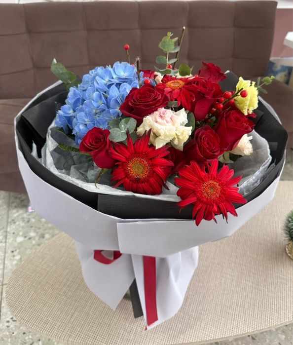 Цветы букеты свежие