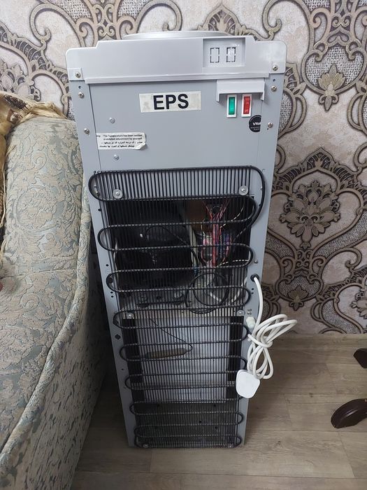 Кулер от воды от компании VITAL модель VT 38