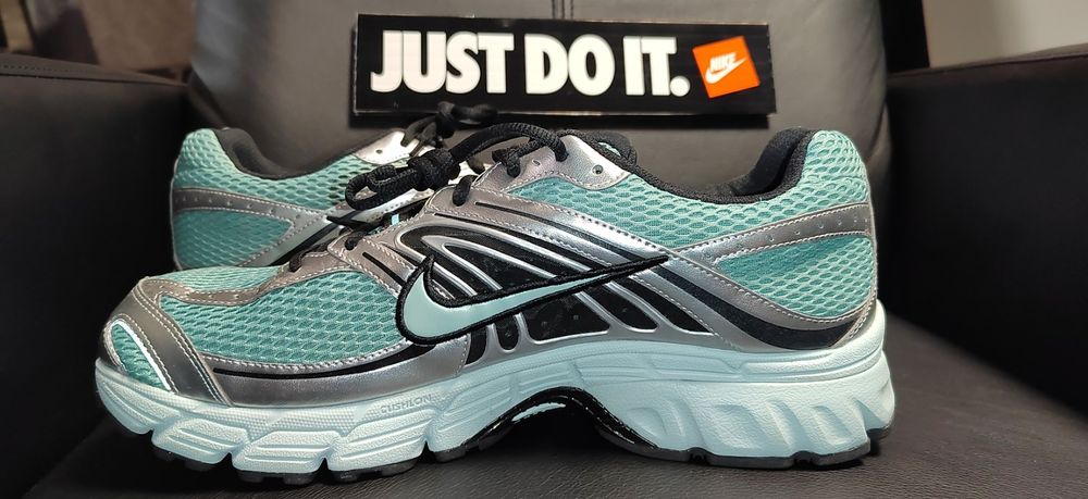 Nike Air Max Moto 2K номер 50