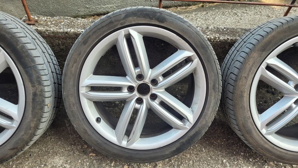 Джанти с гуми Ауди А6 20 цола 255 40 20