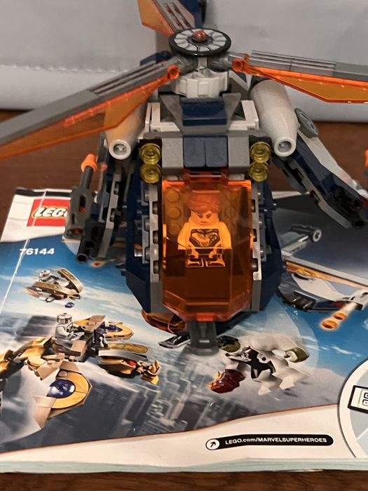 Лего авенджерс 76144