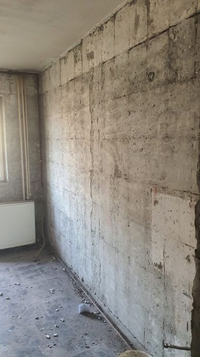 Decopertări gresie,faianță.Demolari.P