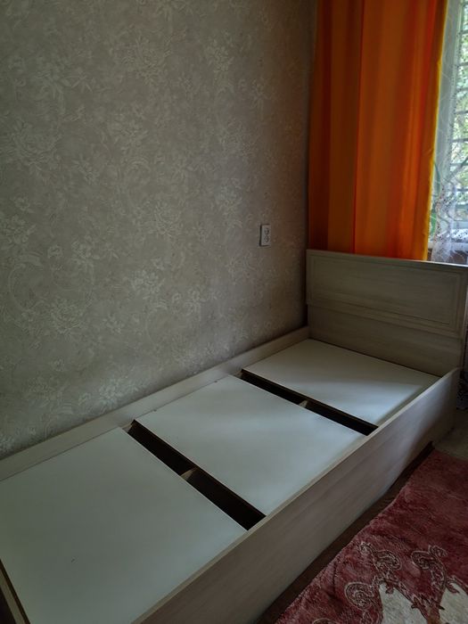 Продам кровать для взрослых.