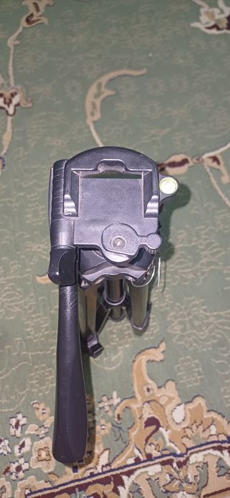 Штатив для камеры