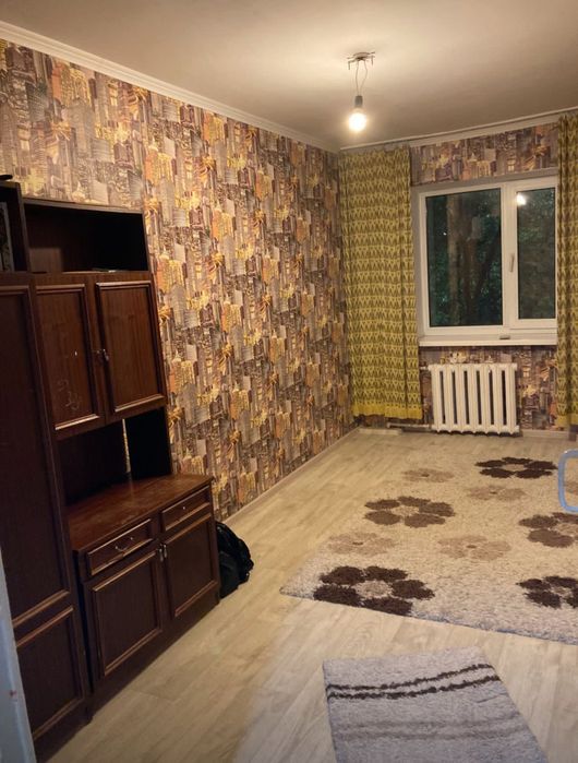 Сдам 3 комнату квартиру