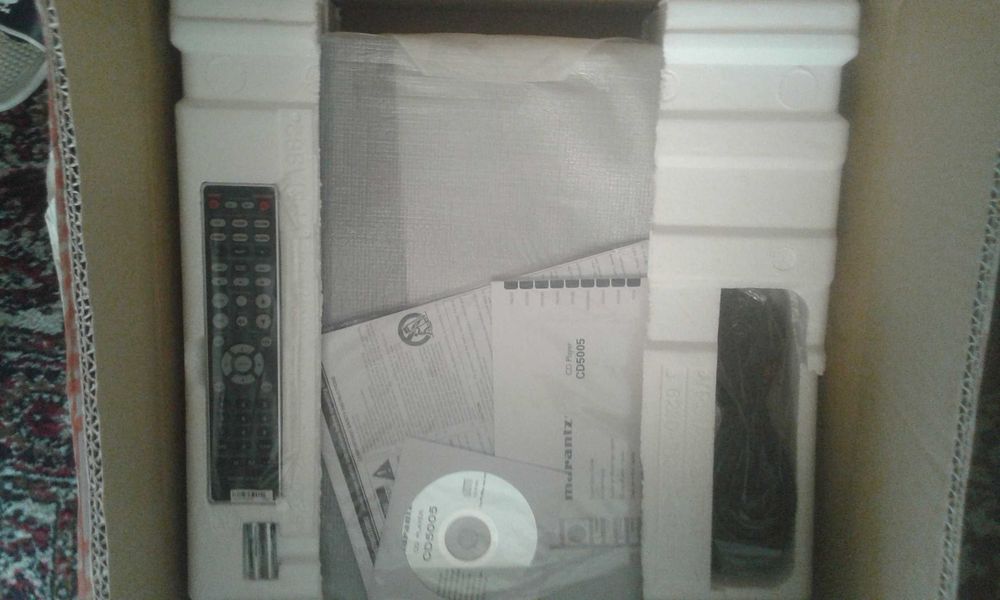 "Marantz CD5005"    Нов CD Player