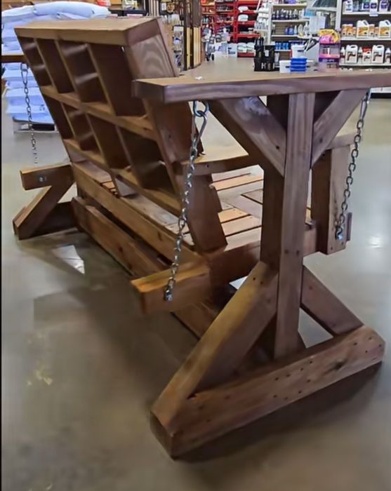 Canapea lemn balansoar