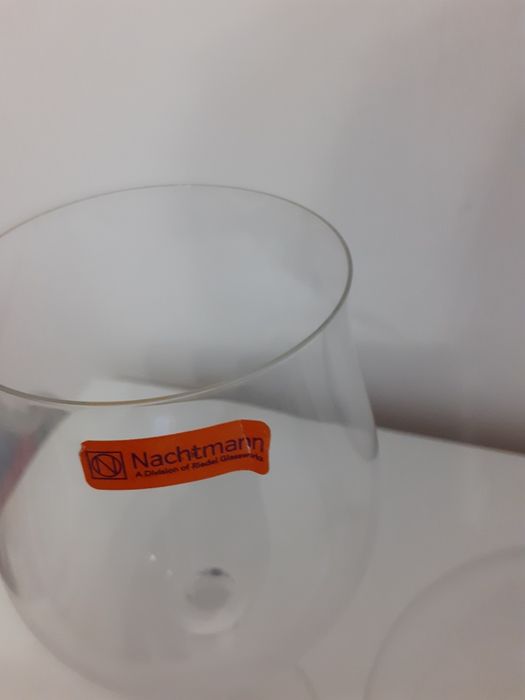 Чинии за ордьоври и лампа