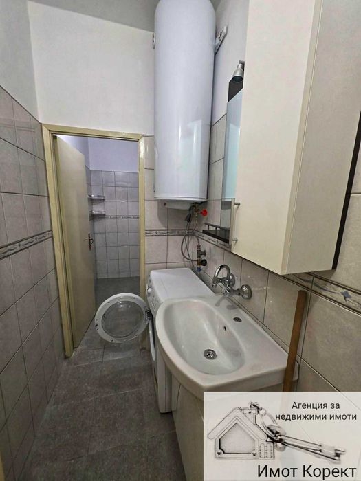 Дава се под наем Четиристаен апартамент в Асеновград - 90 кв.м за 348.84 € - Снимка #5