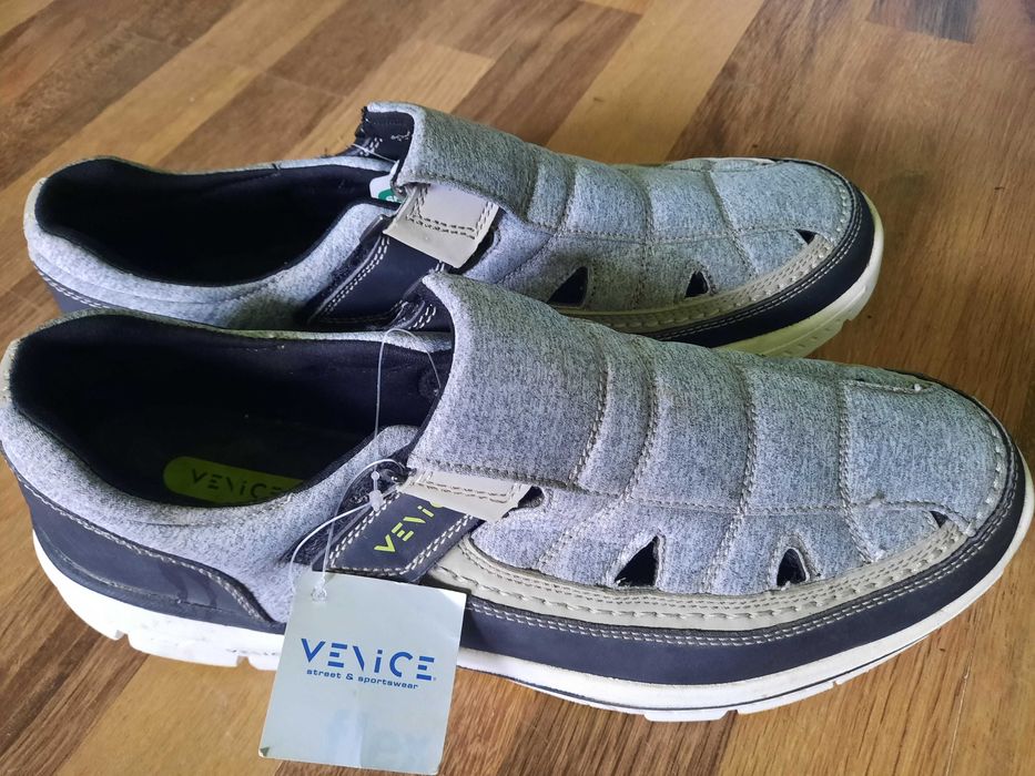 Маратонки различни марки и размери единични 12 чифта