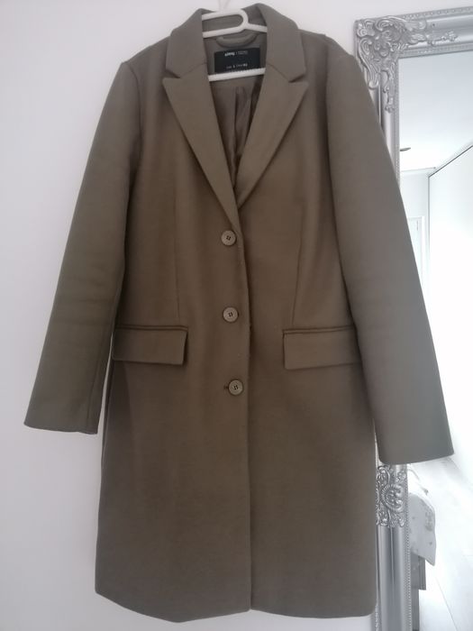 Vând palton cambrat