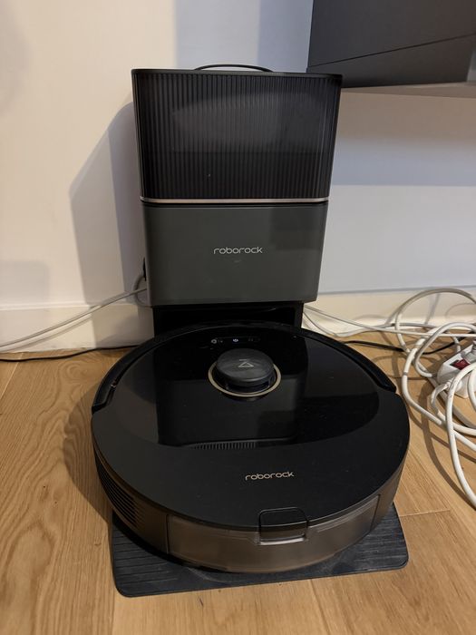 Robot de aspirare Roborock Q8 Max+, Q8MP52-00, aspirator&mop&statie de golire automată