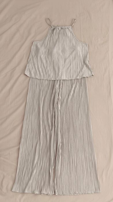 Дамски летни комплекти различни модели номер 36 S