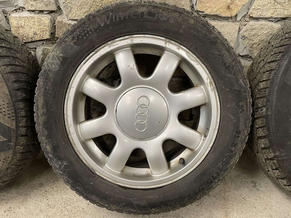 Комплект джанти с зимни гуми 15ки за Ауди А4.