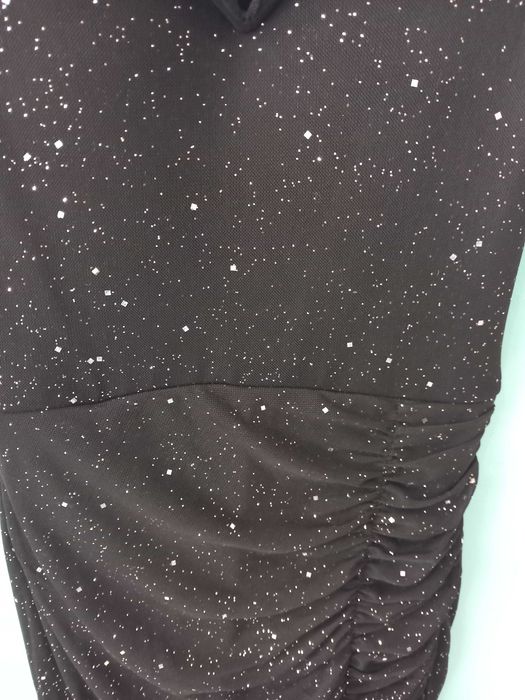 Черна офицялна рокля