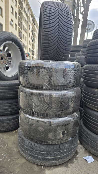 255/40/R19 Michelin Cross Climate²