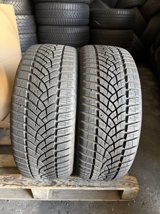 2 anvelope iarna 225/45/19 Goodyear 8 mm DOT 2022!