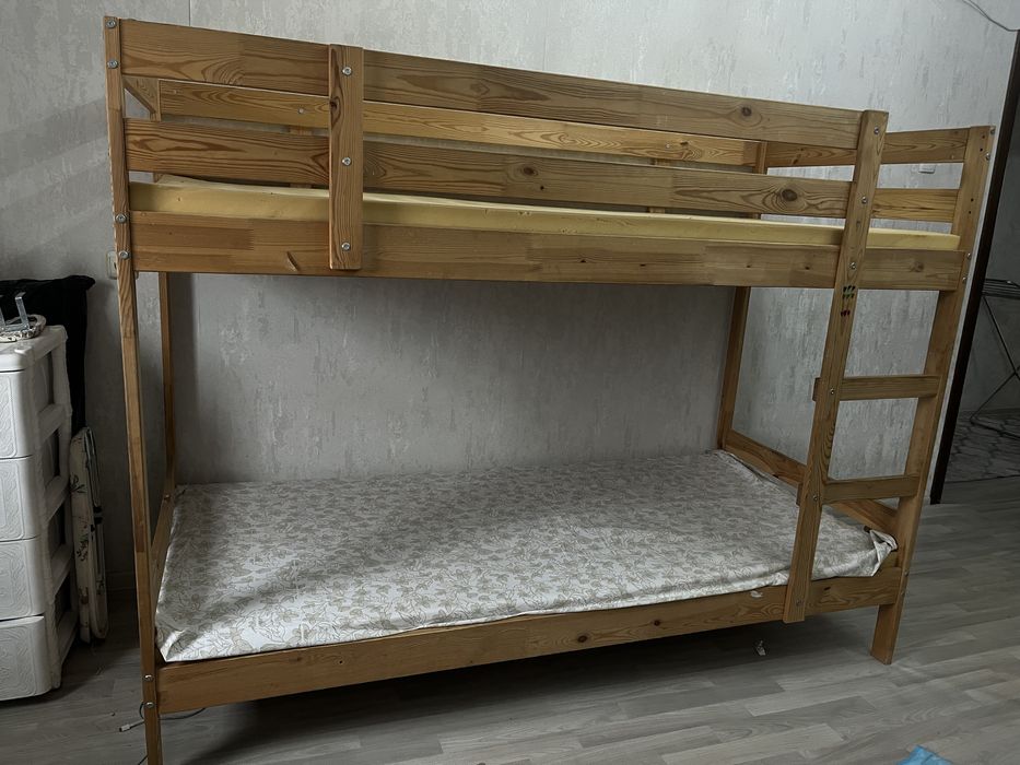 Кровать двухярустная детская