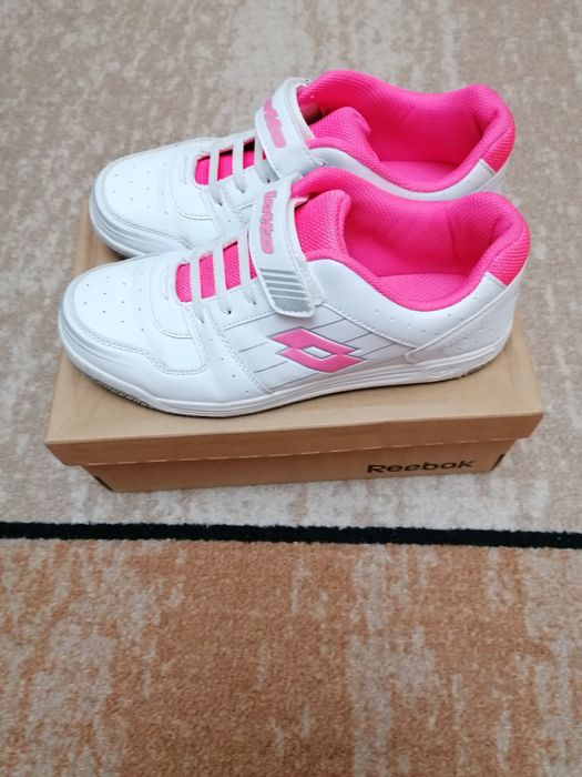 Маратонки  за момичеLOTTO